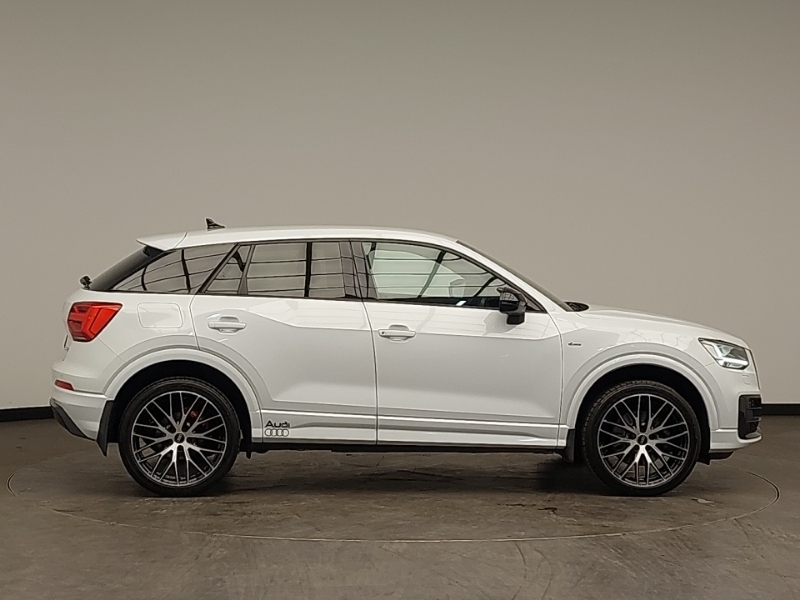 Audi Q2 35 Tfsi Black Edition S Tronic SD70ZZF White #3