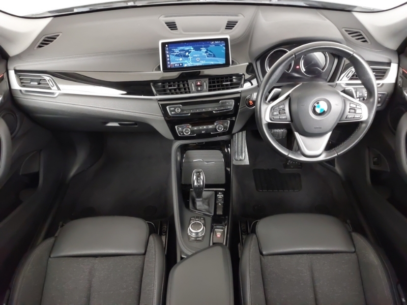 BMW X1 Sdrive 20I Sport Step VK69EKR Black #3