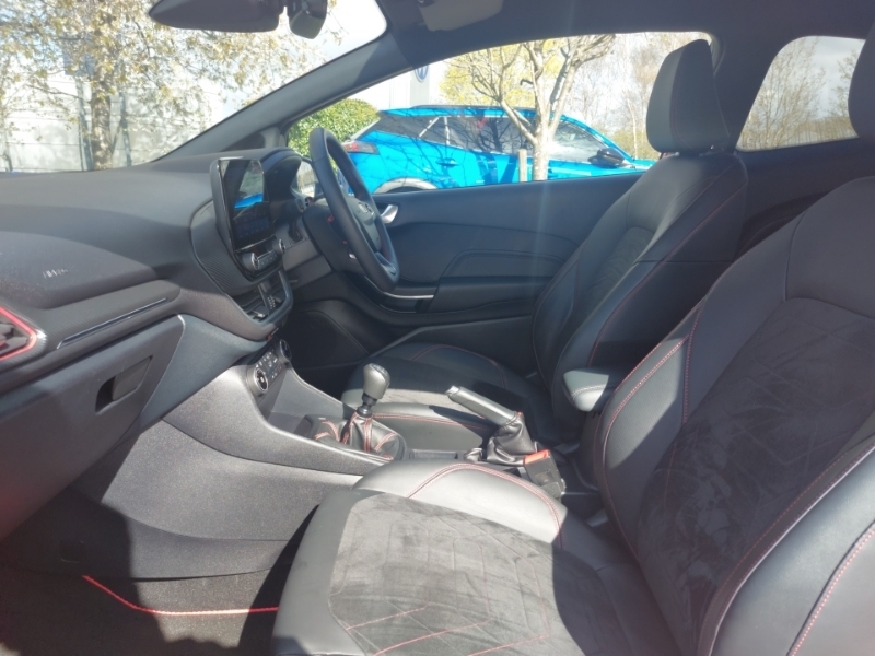 Ford Fiesta 1.0 Ecoboost Hybrid Mhev 155 St-line Vignale SO72PGU Red #5