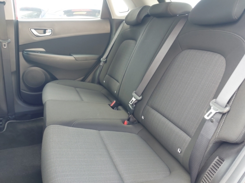 Hyundai Kona 1.0 Tgdi 48V Mhev Se Connect EN21YJL Red #6