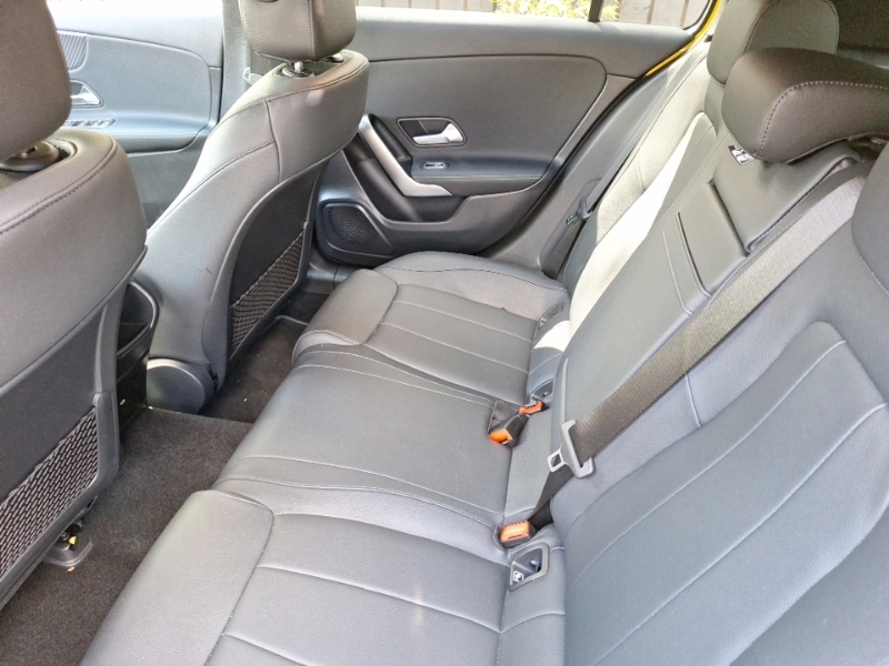 Mercedes-Benz A Class A180 Sport Executive LA23ZJU Yellow #6