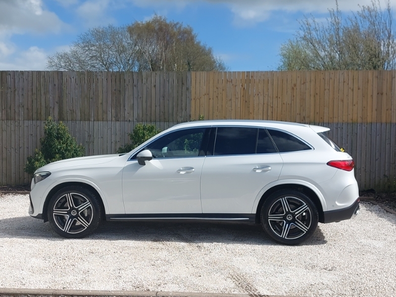 Mercedes-Benz GLC Class Glc 300D 4Matic Amg Line Premium 9G-tronic White #4