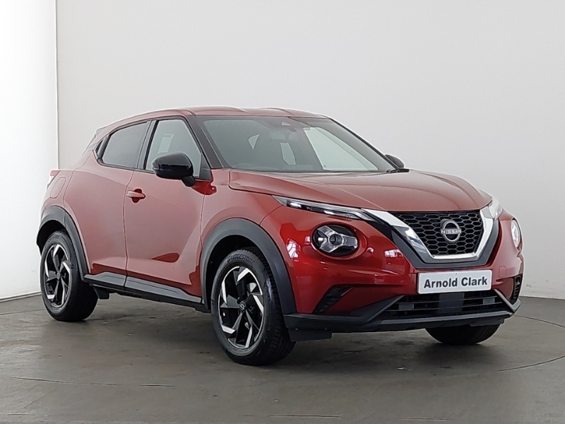 Nissan Juke 1.0 Dig-t 114 N-connecta Red
