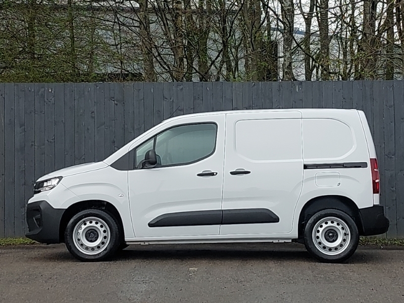 Peugeot Partner 1.5 Bluehdi 100 Professional Plus Van SH75GAA White #4
