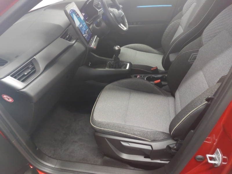 Renault Symbioz 1.3 Tce 140 Techno HK75UTA Red #5