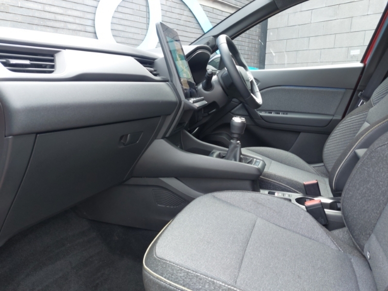 Renault Symbioz 1.3 Tce 140 Techno HK75UST Red #5