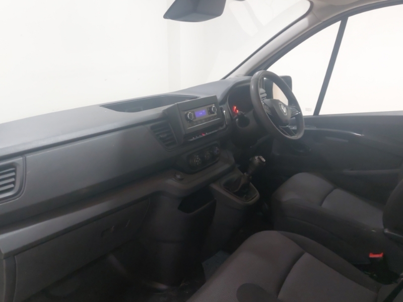 Renault Trafic Sl28 Blue Dci 130 Business Van LL22TFV White #5