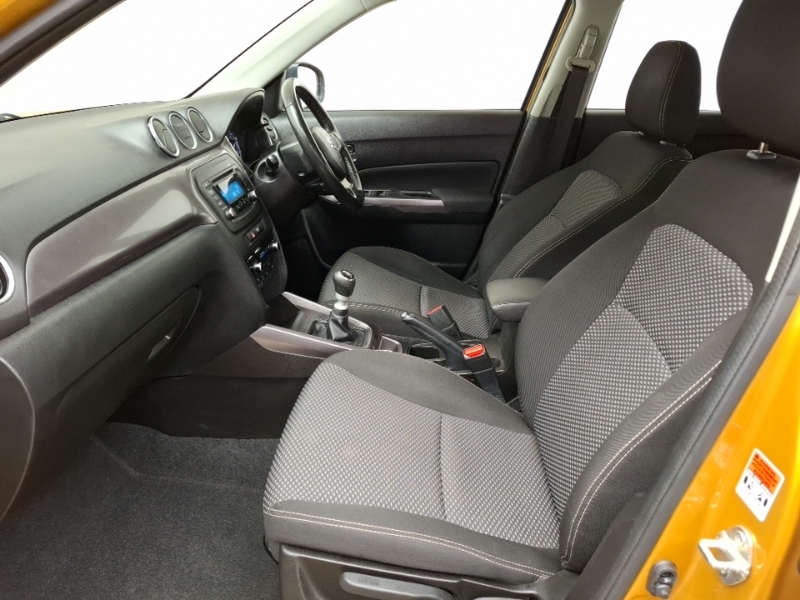 Suzuki Vitara 1.4 Boosterjet 48V Hybrid Sz4 VK70HLM Yellow #5