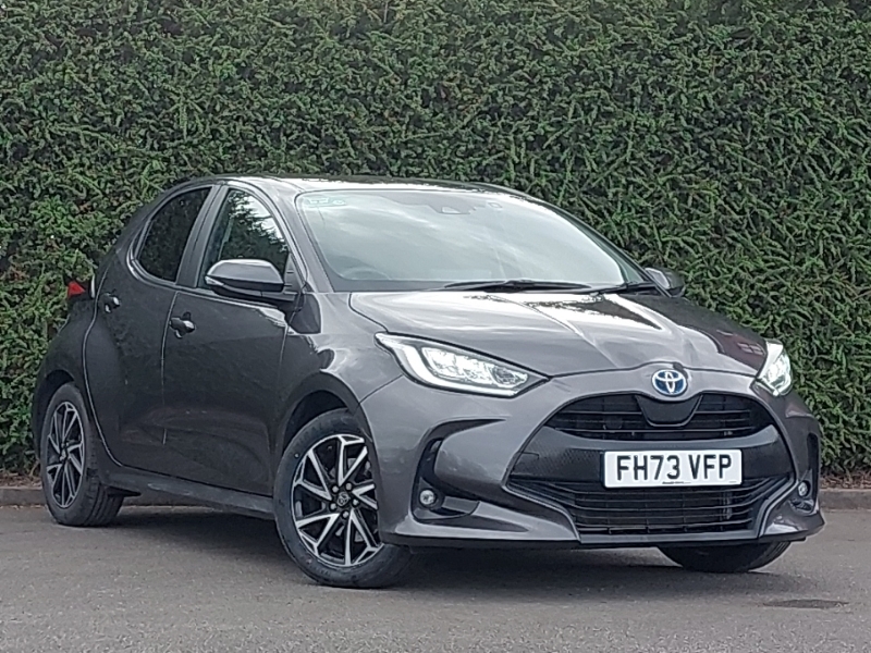 Toyota Yaris 1.5 Hybrid Design Cvt Grey