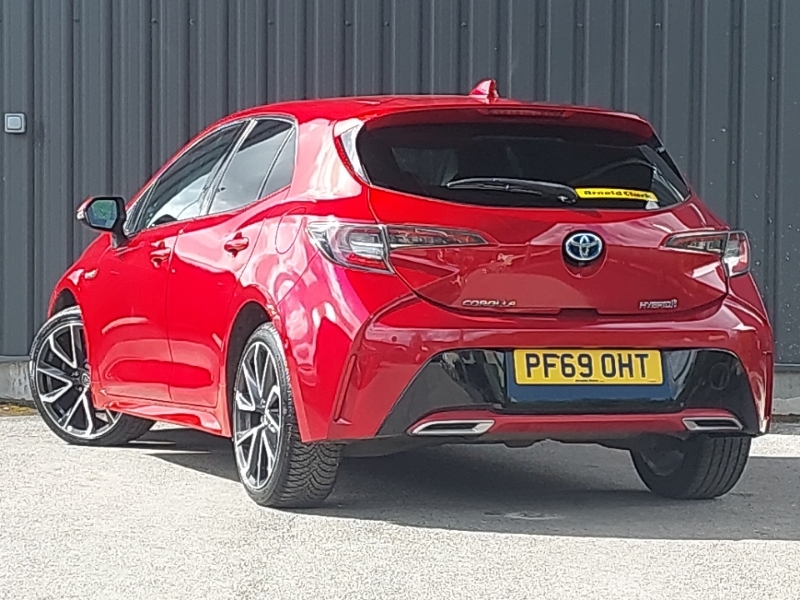 Toyota Corolla 2.0 Vvt-i Hybrid Excel Cvt PF69OHT Red #2