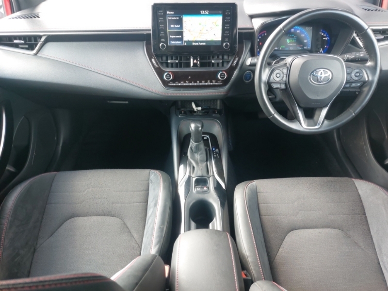 Toyota Corolla 2.0 Vvt-i Hybrid Excel Cvt PF69OHT Red #3