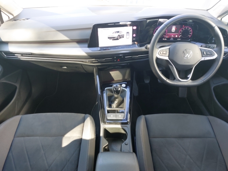 Volkswagen Golf 1.5 Tsi Style SJ73VLN White #3