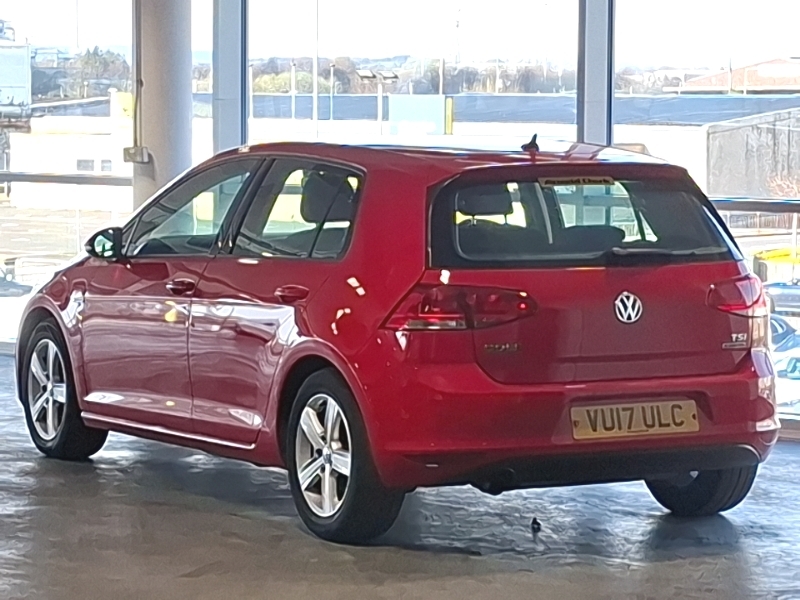 Volkswagen Golf 1.0 Tsi Match Bluemotion Edition Red #2