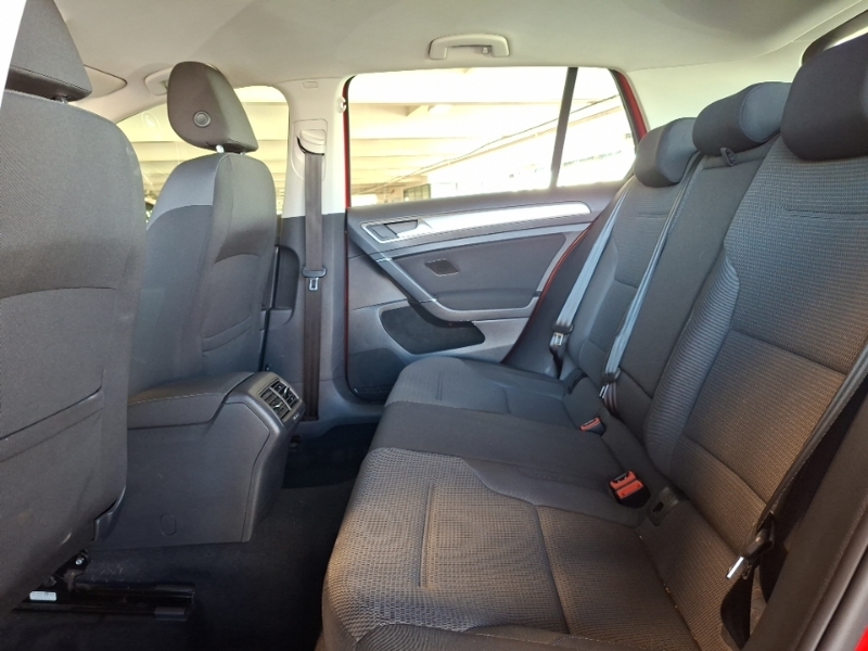 Volkswagen Golf 1.0 Tsi Match Bluemotion Edition Red #6