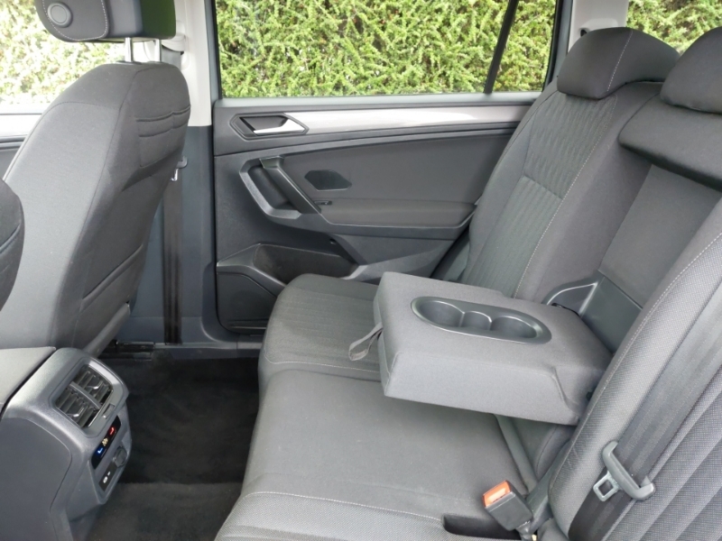 Volkswagen Tiguan Allspace 1.5 Tsi Life Silver #6
