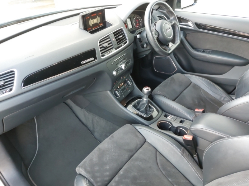 Audi Q3 2.0 Tdi 184 Quattro Black Edition DA67YHX White #5