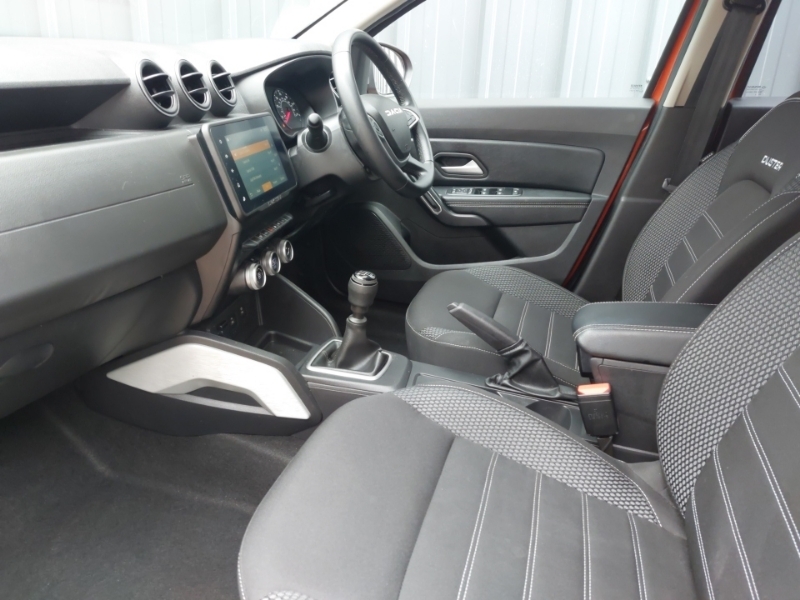Dacia Duster 1.3 Tce 130 Journey ST72GGK Orange #5