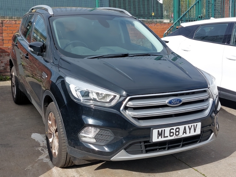 Ford Kuga 1.5 Tdci Titanium 2Wd Black