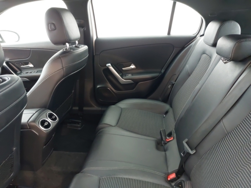 Mercedes-Benz A Class A180 Sport Executive SR68HWH White #6