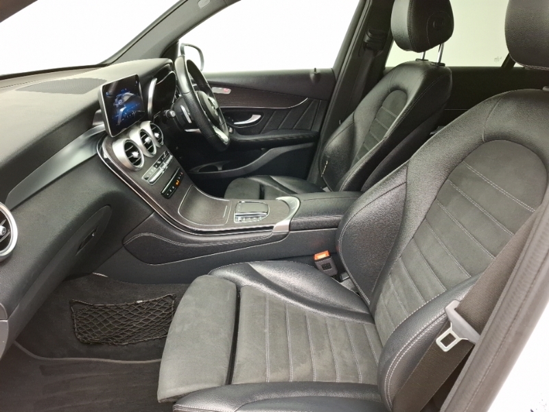 Mercedes-Benz GLC Class Glc 220D 4Matic Amg Line 9G-tronic SN20OMC White #5