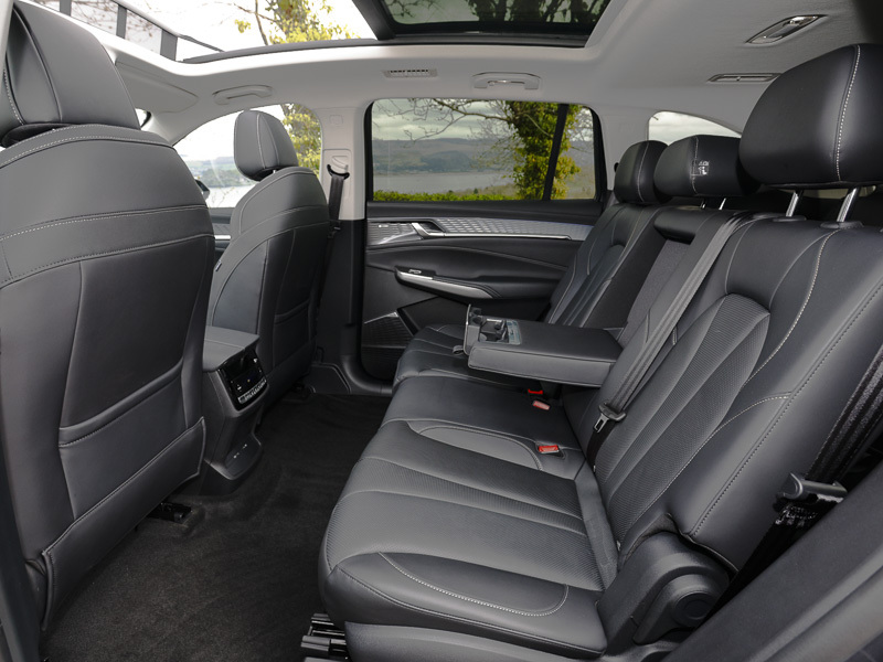 MG HS 1.5 T-gdi Phev Premium Black #6