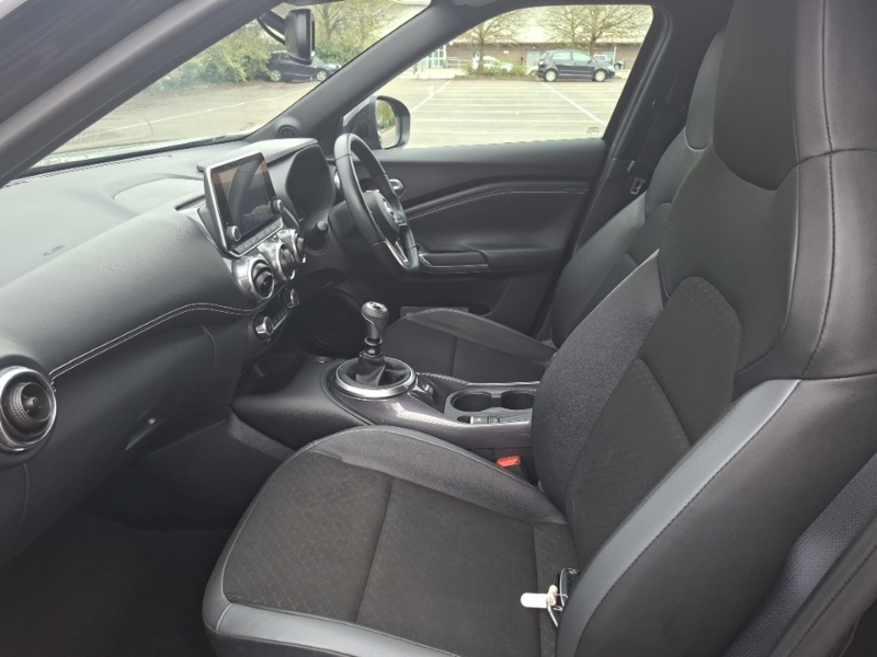 Nissan Juke 1.0 Dig-t 114 N-connecta PN23URP Black #5