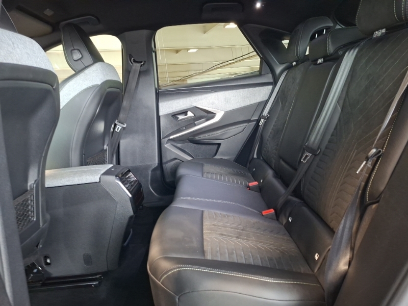 Peugeot 3008 1.2 Hybrid 136 Gt E-dsc6 SC74LFM White #6