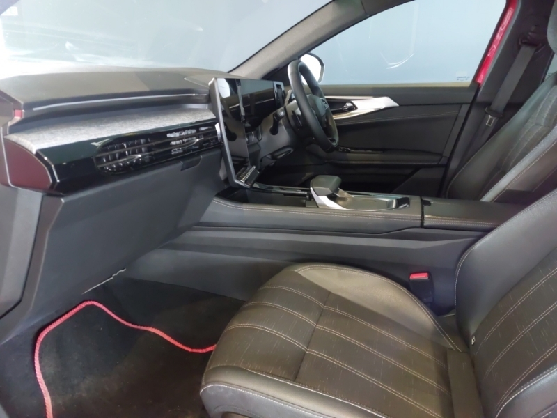 Renault Austral E-tech Full Hybrid Techno BL21GHS Red #5