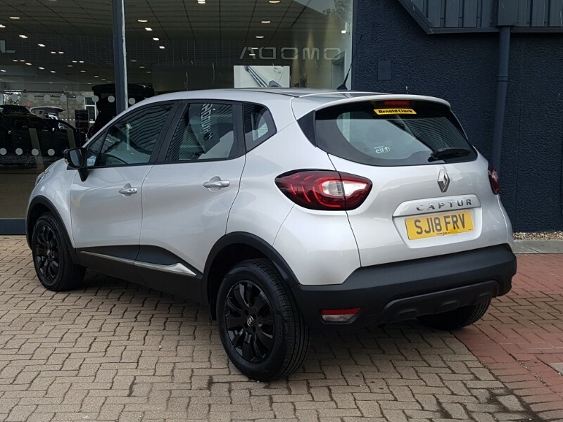 Renault Captur 0.9 Tce 90 Expression SJ18FRV Silver #2