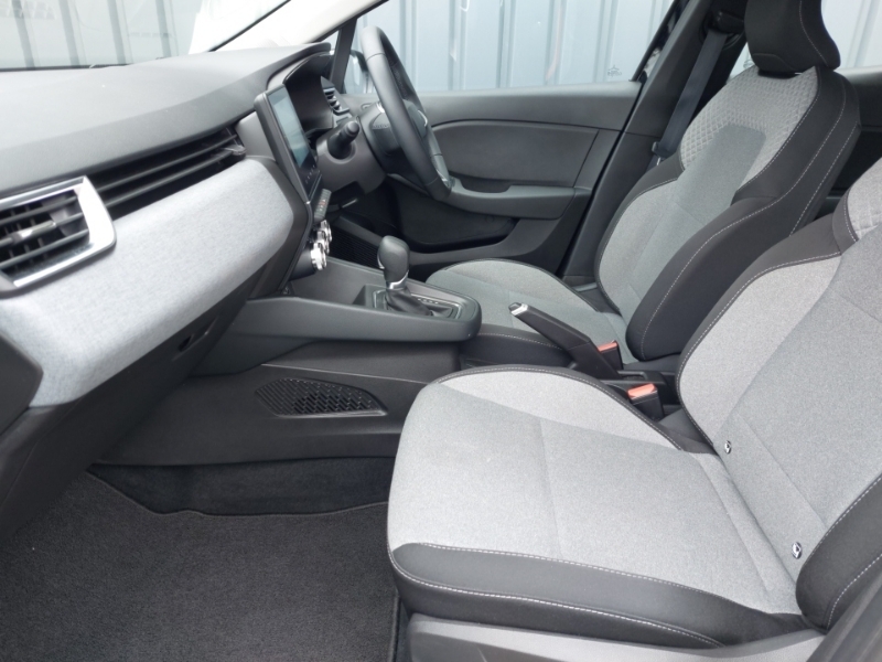 Renault Clio 1.6 E-tech Full Hybrid 145 Evolution SM74ZFC Black #5