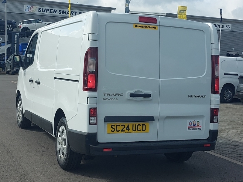 Renault Trafic Sl30 Blue Dci 130 Advance Safety Van SC24UCD White #2