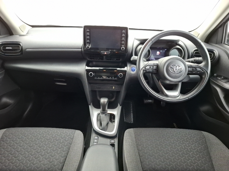 Toyota Yaris Cross 1.5 Hybrid Icon Cvt YW72APK White #3