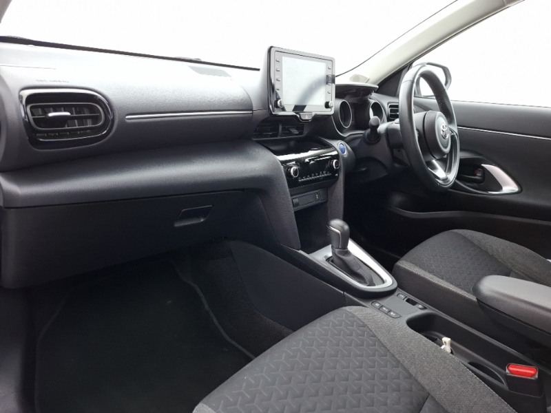 Toyota Yaris Cross 1.5 Hybrid Icon Cvt YW72APK White #5