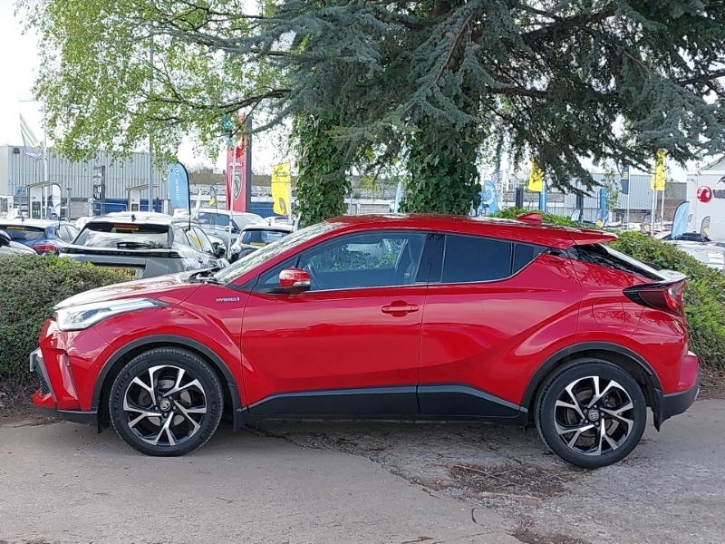 Toyota C-Hr 2.0 Hybrid Design Cvt XUI6469 Red #4