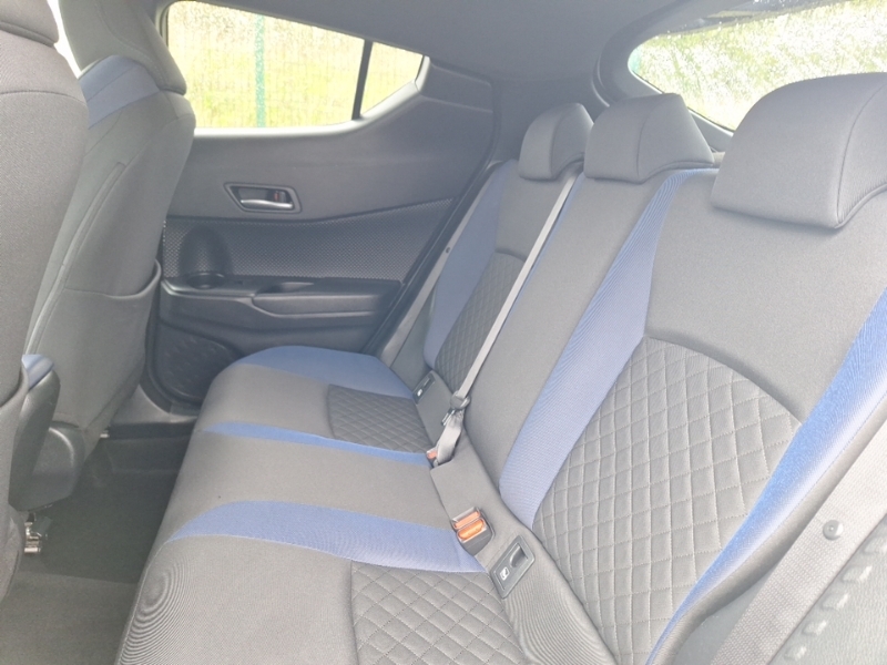 Toyota C-Hr 1.8 Hybrid Dynamic Cvt DU70AXH White #6