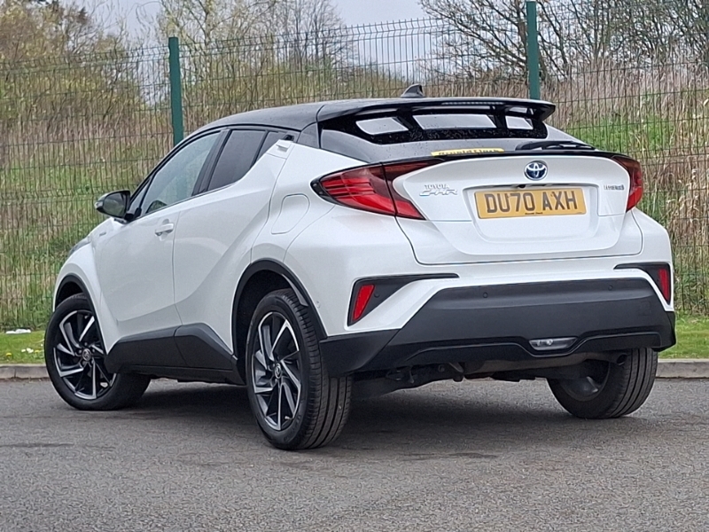 Toyota C-Hr 1.8 Hybrid Dynamic Cvt DU70AXH White #2
