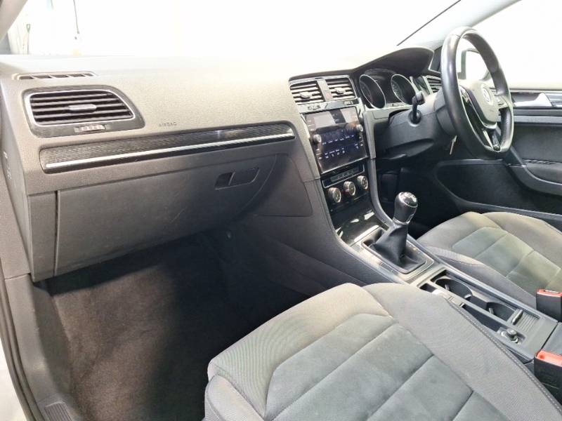 Volkswagen Golf 2.0 Tdi Gt White #5