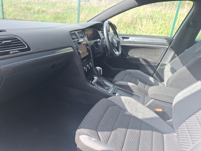 Volkswagen Golf 2.0 Tdi R-line Dsg FX20ZWR White #5