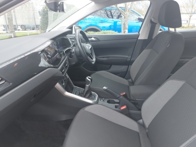 Volkswagen Polo 1.0 Life SN73BRO White #5