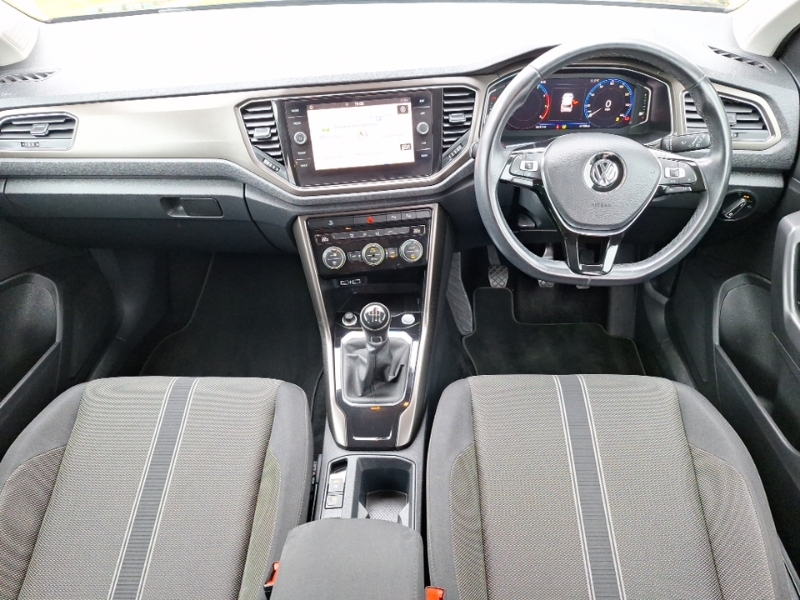Volkswagen T-Roc 1.0 Tsi Se ST68ZCV Black #3