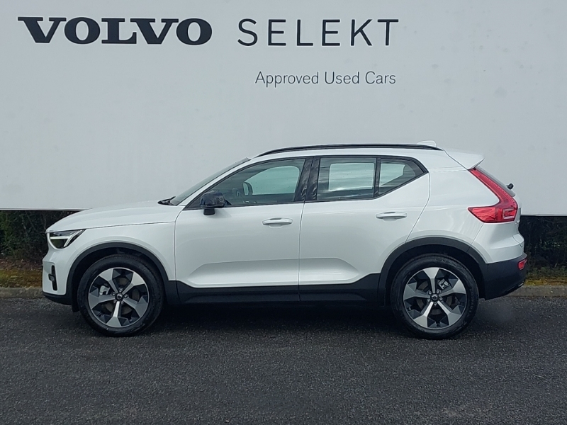 Volvo XC40 2.0 B3p Plus Dark White #4