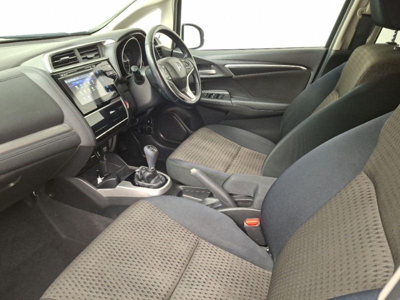 Honda Jazz 1.3 I-vtec Ex YG18XNZ White #5