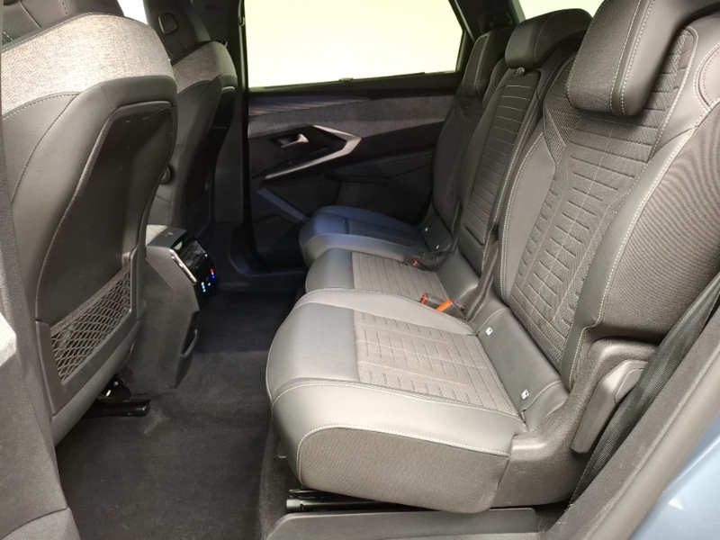 Peugeot 5008 1.2 Hybrid 136 Gt E-dsc6 AV25ONZ Blue #6