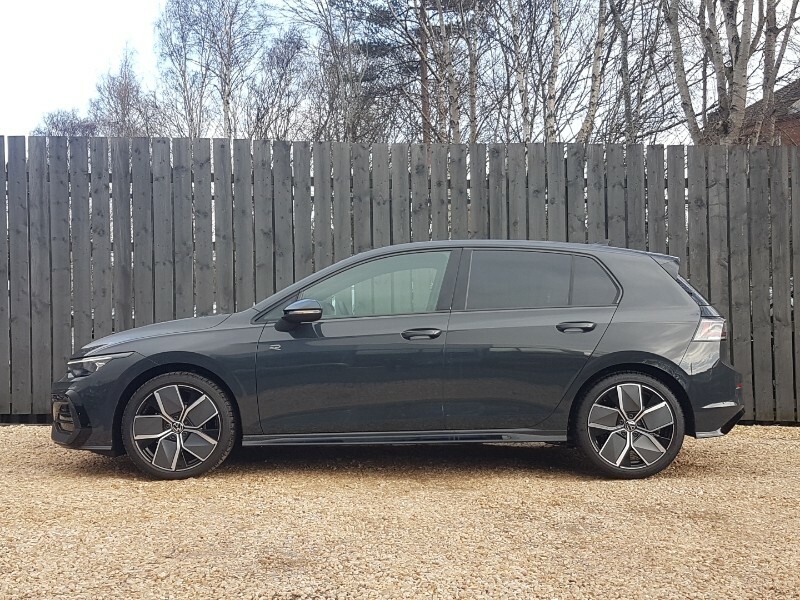 Volkswagen Golf 1.5 Tsi 150 Black Edition Grey #4
