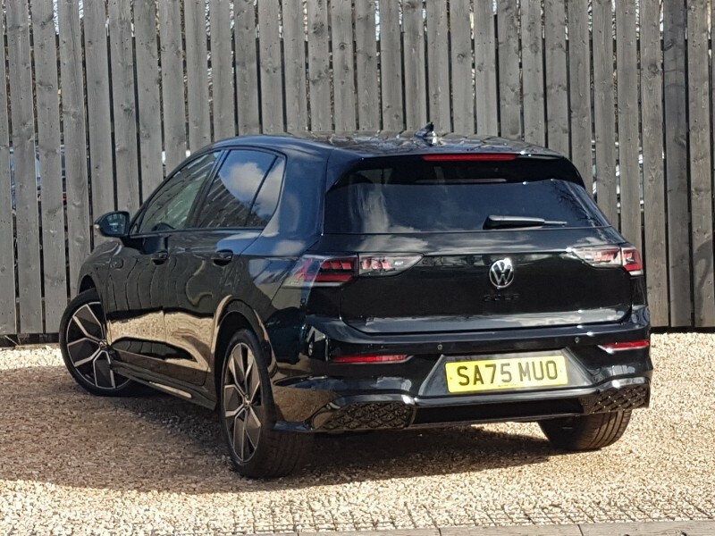 Volkswagen Golf 1.5 Tsi 150 Black Edition Black #2