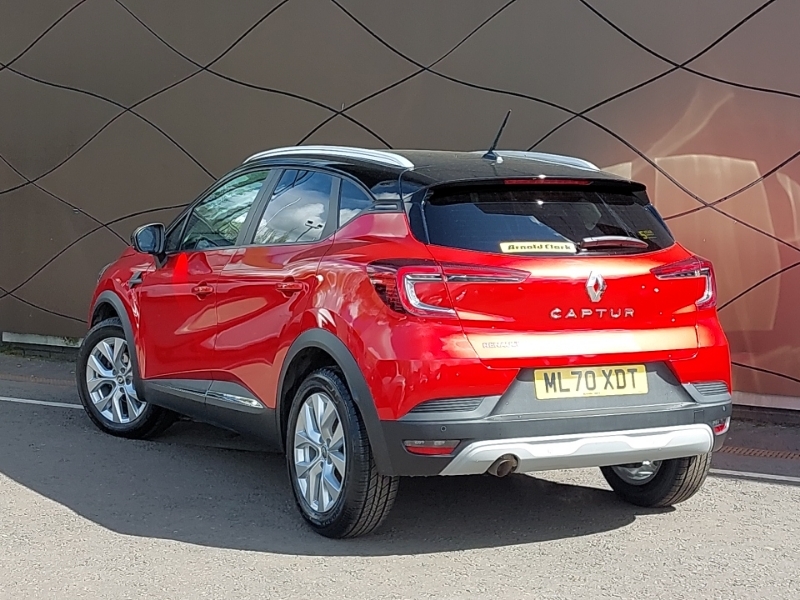 Renault Captur 1.3 Tce 130 Iconic Red #2