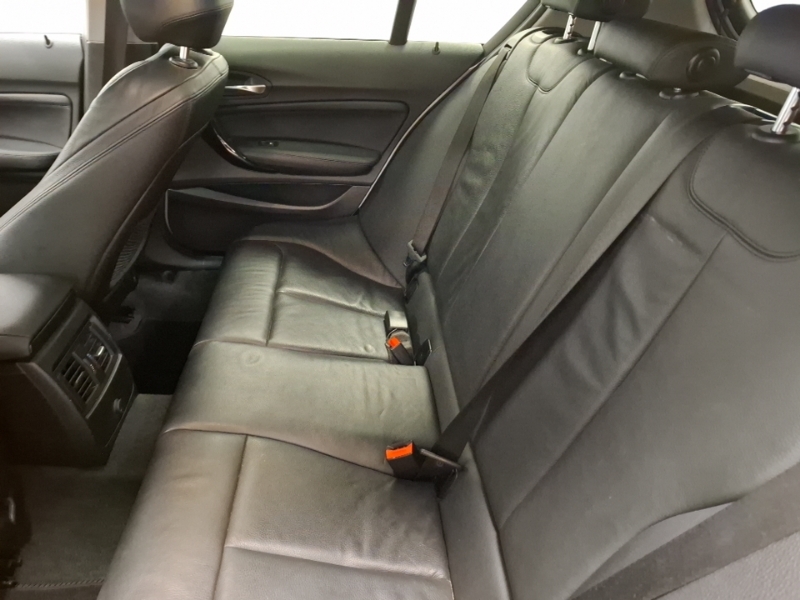 BMW 1 Series 120D Sport Navservotronic Step YB18FGA Silver #6