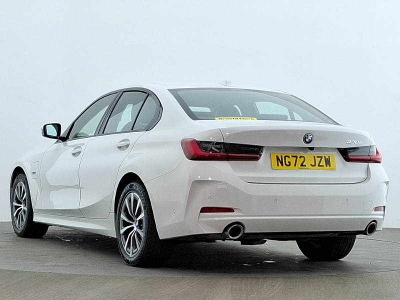 BMW 3 Series 330E Sport Step NG72JZW White #2
