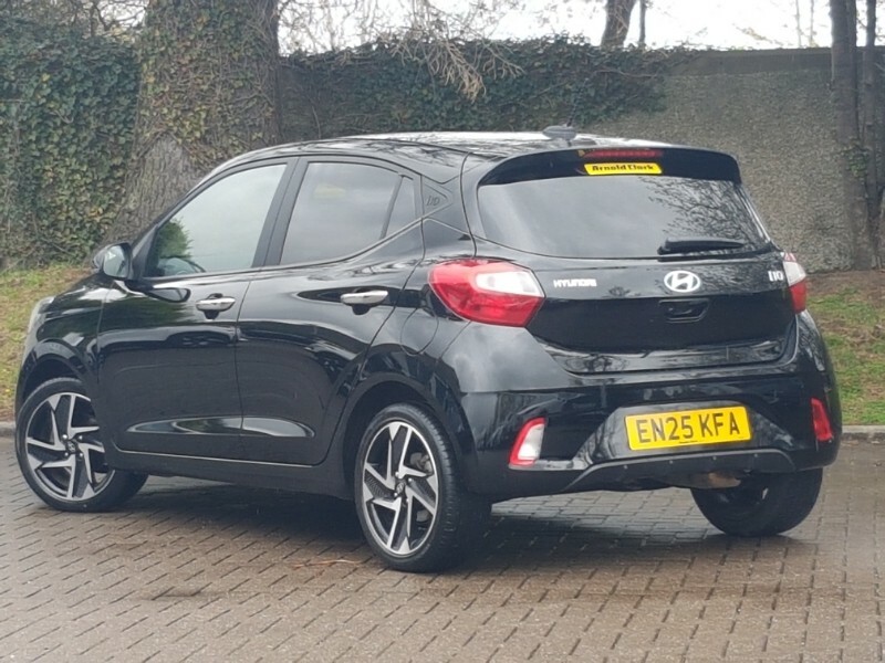 Hyundai I10 1.2 79 Premium Nav EN25KFA Black #2
