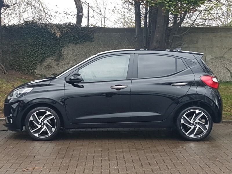Hyundai I10 1.2 79 Premium Nav EN25KFA Black #4